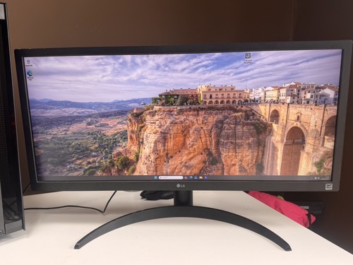 Ultrawide monitor 26wq500 - ultrawide,