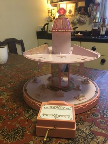 Matchbox carousel and horses - matchbox,