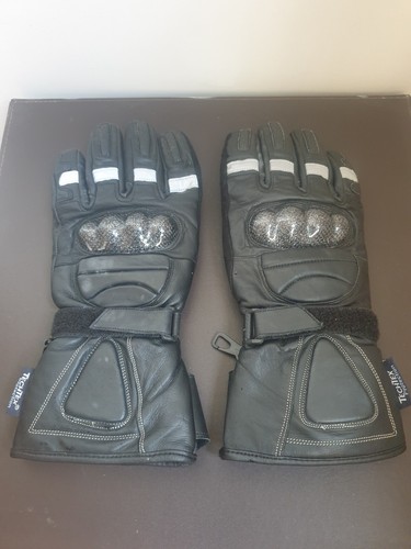 Crane sports black motorcycle - black,