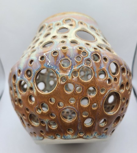 Handmade pitch pine - pine, pottery