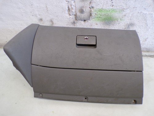 Golf glove box - vw,