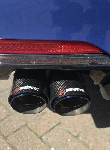 Blue carbon fibre akrapovic - 2,