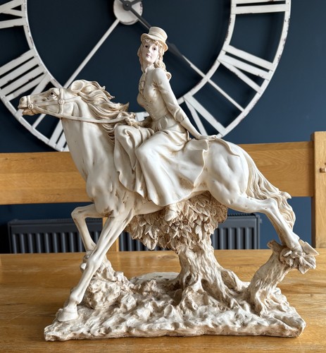 Large academy lady - large, riding