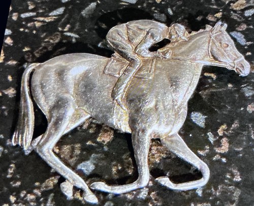 Dne sterling silver racehorse - silver,