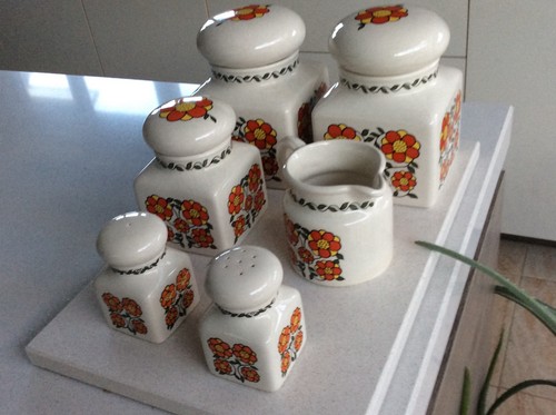 Taunton vale ceramic - taunton, orange