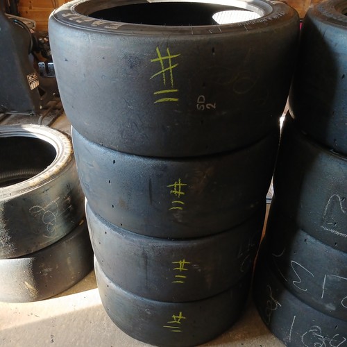 Goodyear 265 66 18 - 4,