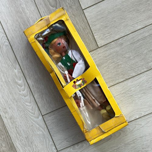 Pelham puppets handmade - pelham,