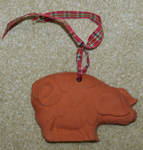 Stuart houghton pig - pig, shaped