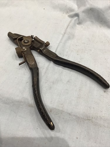 Saw set pliers - set,