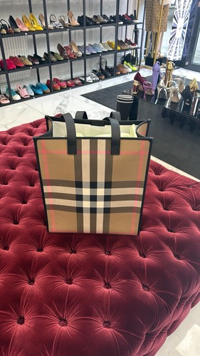 Burberry tote bags for - burberry, women