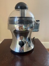 Kenwood JE356 Juicer 0.4L. Chrome. With Cup.