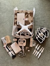 DJI Phantom 3 Advanced 2.7K Camera Drone Minimal Use in Original Box with Extras