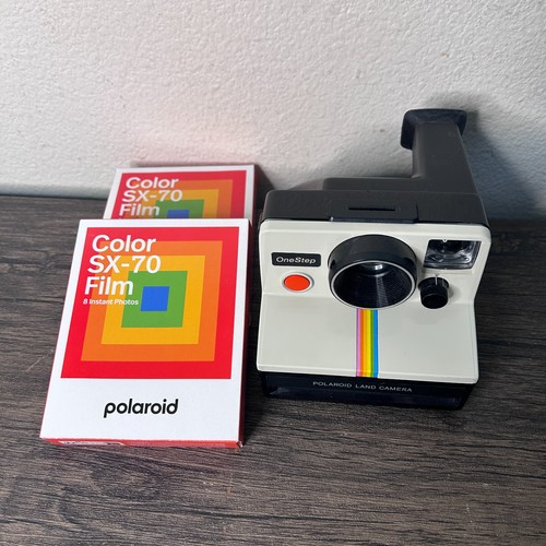Lot sealed polaroid - 2,