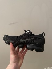 Nike VaporMax Flyknit Trainers