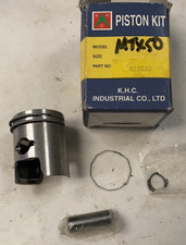 Honda MTX50 / MT50 Complete Std Piston Kit - New Old Stock - Patent Part