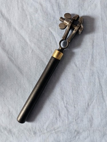 Good antique small - antique, 5.25"