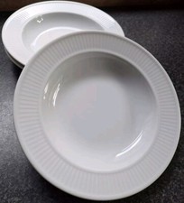 Pillivuyt White Ribbed Edge