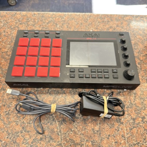 Akai mpc live works - akai,