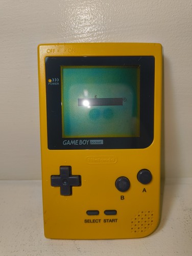 Nintendo gameboy pocket yellow - nintendo,