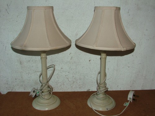 Pair white wood shabby - pair,