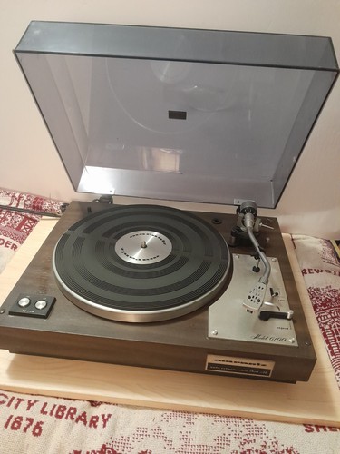 Vintage marantz turntable - vintage,