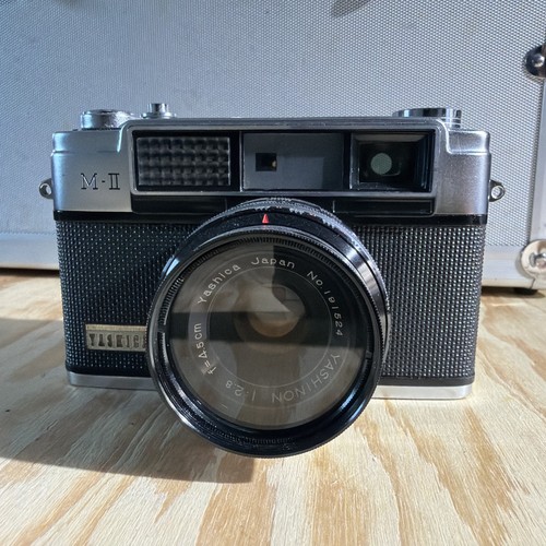 Yashica 35mm film - yashica, m-ii