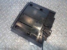 7L6857961 ASHTRAY FOR