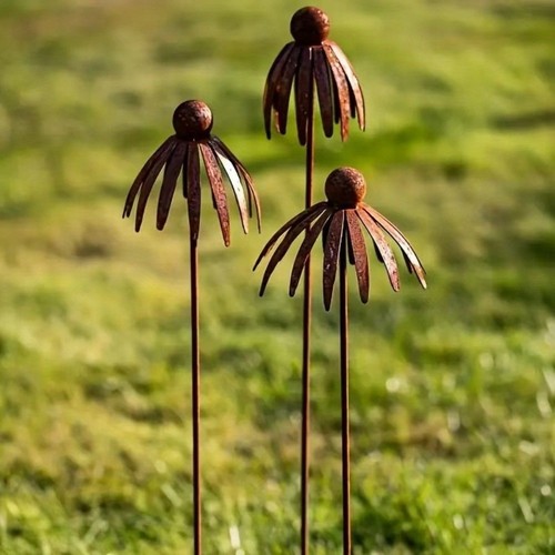 1pc rusty metal daisy stake - metal,