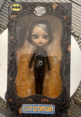 Pullip catwoman new and - new,