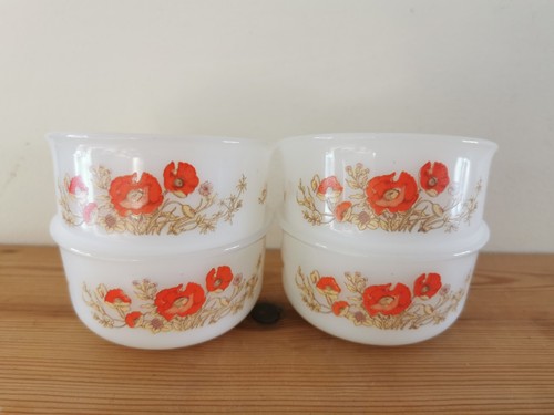 Vintage arcopal ramekins - 4, x