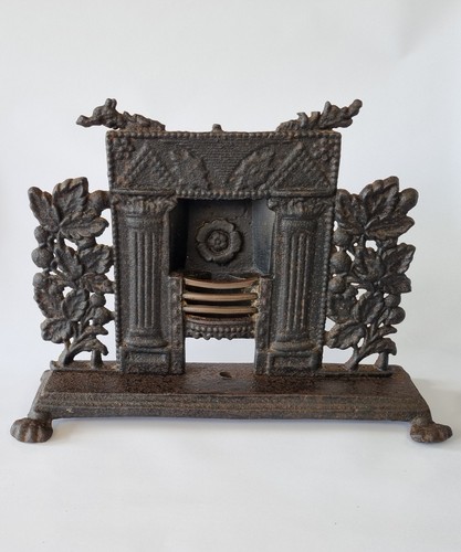 Victorian miniature cast iron - miniature,