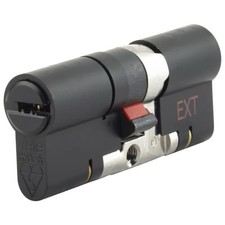 Yale 45/45 Black Platinum 3