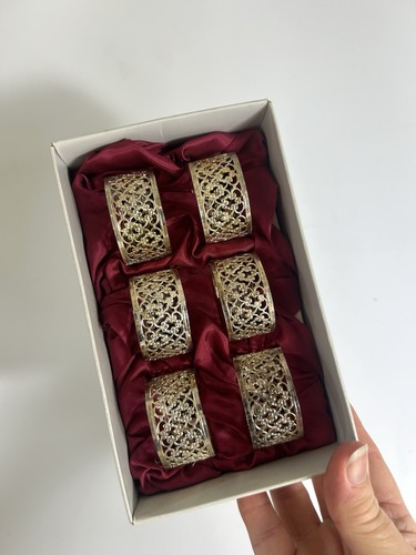 Vintage napkin rings 6 - napkin,