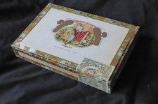 Vintage ROMEO Y JULIETA WOODEN CIGAR BOX 25 Petit Coronas Empty 4x 22cm x 14.5cm