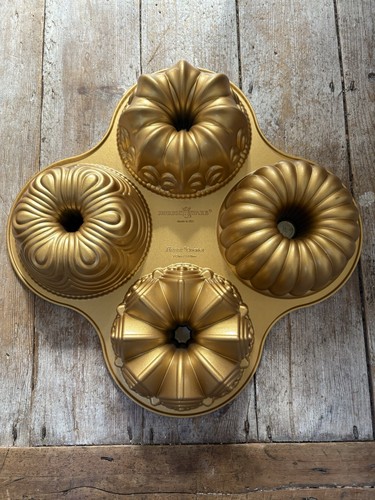 Nordic ware usa bundt - usa, quartet