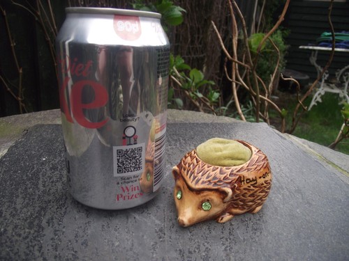 Cute mid century hedgehog - hedgehog,