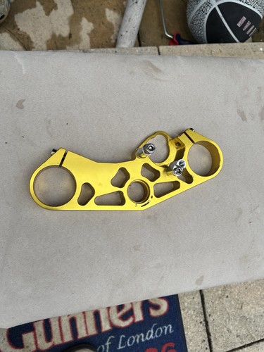 Gsxr 1000 top yoke - 1000, /