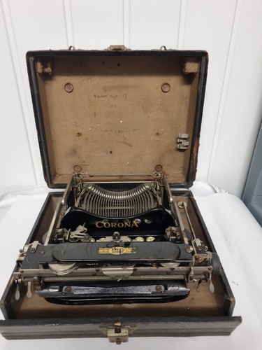 Corona folding typewriter - corona, 3
