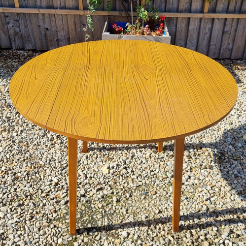 Vintage formica drop leaf - drop,
