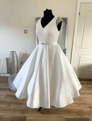 Bridal gown wedding - bridal, dress,tea