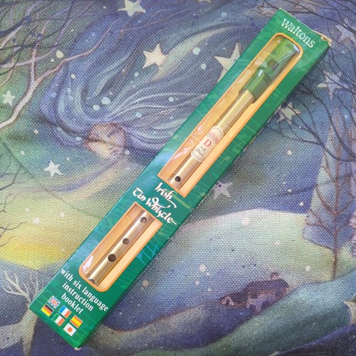Waltons irish tin whistle - whistle, d