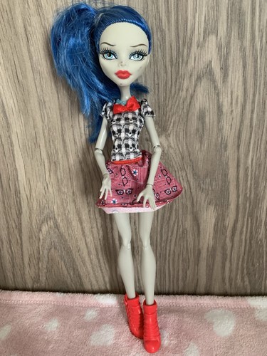 Monster high geek shriek