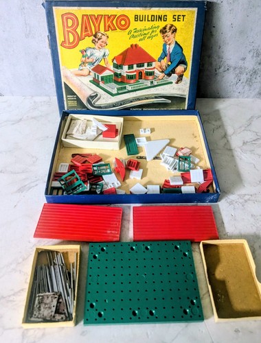 Vintage bayko plastic - bayko,