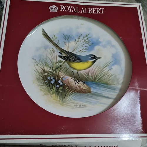 Royal albert plate - royal, yellow