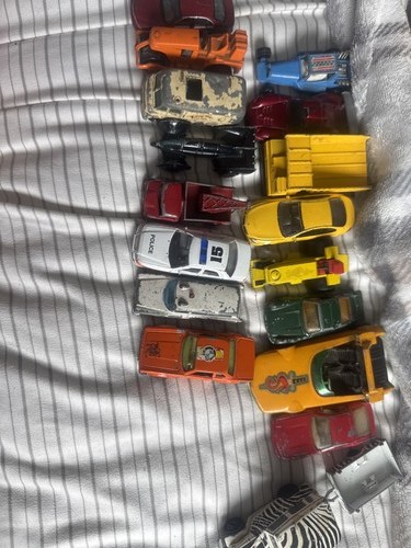 Vintage die cast toy - toy, cars