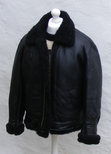 Vtg black mens sheepskin