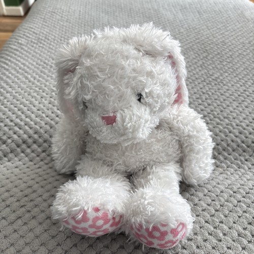 Retired white pink - retired, chad