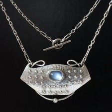 Art & Crafts Signed Murrle