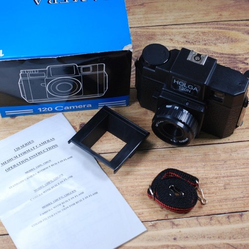 Holga 120n black lomo medium - black,