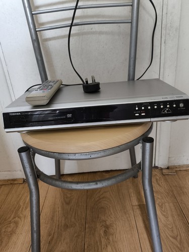 Toshiba dvd video recorder - video,